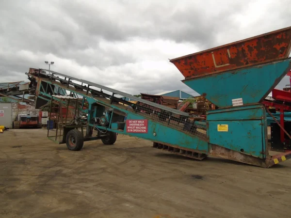 Powerscreen MK2 Swivel Boom Stockpiling Conveyor - Image 3